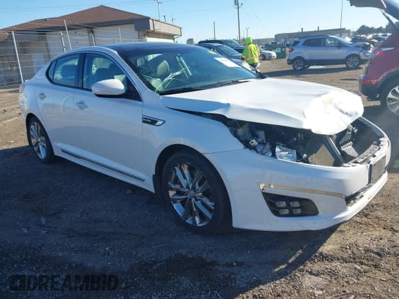 ✅ 2015 Kia Optima SXL Turbo • VIN: 5XXGR4A67FG475490 • Lot: 43591632. Listed on IAAI with 149,958 mi. Free auction sales archive from the USA and detailed vehicle history report at DreamBid. Image 1.