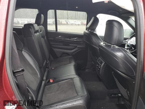 ✅ 2023 Jeep Grand Cherokee Altitude • VIN: 1C4RJGAG1PC557243 • Lot: 67358645. Listed on Copart with 20,488 mi. Free auction sales archive from the USA and detailed vehicle history report at DreamBid. Image 11.