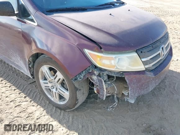 ✅ 2011 Honda Odyssey Touring • VIN: 5FNRL5H94BB086335 • Lot: 43568009. Wystawiony na IAAI z przebiegiem 308 027 mil. Bezpłatny archiwum sprzedaży aukcyjnych z USA i szczegółowy raport historii pojazdu na DreamBid. Zdjęcie 6.