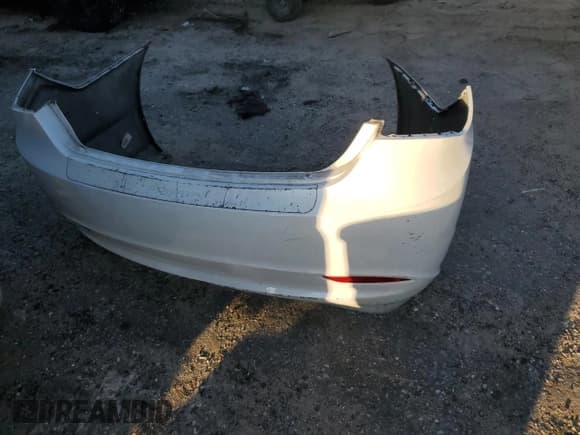 ✅ 2012 Hyundai Sonata GLS • VIN: 5NPEB4AC3CH471454 • Lot: 74174754. Listed on Copart with 211,855 mi. Free auction sales archive from the USA and detailed vehicle history report at DreamBid. Image 12.