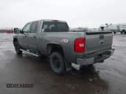 ✅ 2009 Chevrolet Silverado 2500HD LT • VIN: 1GCHK53K59F149540 • Lot: 43711692. Wystawiony na IAAI z przebiegiem 259 012 mil. Bezpłatny archiwum sprzedaży aukcyjnych z USA i szczegółowy raport historii pojazdu na DreamBid. Zdjęcie 3.