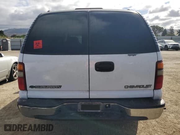 ✅ 2002 Chevrolet Suburban LS • VIN: 3GNEC16T42G305141 • Лот: 56426805. Опубликован ранее на Copart с пробегом 203 831 миль. Бесплатный доступ к архиву аукционных продаж из США и подробный отчёт об истории автомобиля на DreamBid. Изображение 6.