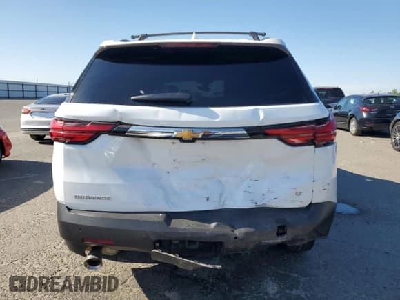 ✅ 2023 Chevrolet Traverse LT Cloth • VIN: 1GNERGKW3PJ116522 • Lot: 60564175. Wystawiony na Copart z przebiegiem 31 296 mil. Bezpłatny archiwum sprzedaży aukcyjnych z USA i szczegółowy raport historii pojazdu na DreamBid. Zdjęcie 6.