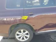 ✅ 2013 Toyota Highlander SE • VIN: 5TDZK3EH9DS139659 • Лот: 43239624. Опубликован ранее на IAAI с пробегом 169 390 миль. Бесплатный доступ к архиву аукционных продаж из США и подробный отчёт об истории автомобиля на DreamBid. Изображение 19.