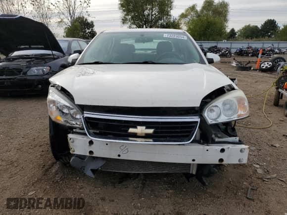 2006 Chevrolet Malibu 2LT z VIN 1G1ZT51836F141899, wystawiony jako Copart lot #73223054 z przebiegiem 80 284 mil mil oraz Szkoda całkowita • Salvage title. Historia ofert i sprzedaży dostępna na DreamBid. Obrazek 5.