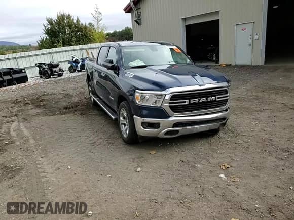 2019 Ram 1500 Big Horn z VIN 1C6SRFFT2KN594056, wystawiony jako Copart lot #86181995 z przebiegiem 81 298 mil mil oraz Szkoda całkowita • Salvage title. Historia ofert i sprzedaży dostępna na DreamBid. Obrazek 14.