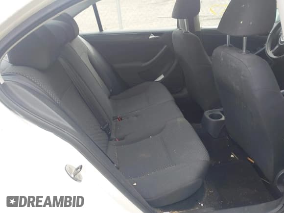 ✅ 2011 Volkswagen Jetta • VIN: 3VW2K7AJ9BM380844 • Лот: 43622457. Опубликован ранее на IAAI с пробегом 113 004 миль. Бесплатный доступ к архиву аукционных продаж из США и подробный отчёт об истории автомобиля на DreamBid. Изображение 8.