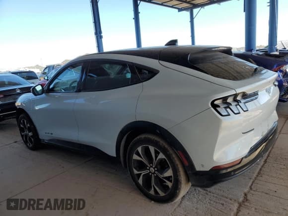 ✅ 2021 Ford Mustang Mach-E Premium • VIN: 3FMTK3SU1MMA27554 • Lot: 90638785. Listed on Copart with 158,759 mi. Free auction sales archive from the USA and detailed vehicle history report at DreamBid. Image 2.