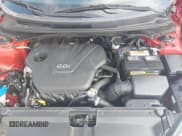 ✅ 2015 Hyundai Veloster • VIN: KMHTC6AD1FU232371 • Lot: 41479807. Wystawiony na IAAI z przebiegiem 97 605 mil. Bezpłatny archiwum sprzedaży aukcyjnych z USA i szczegółowy raport historii pojazdu na DreamBid. Zdjęcie 10.