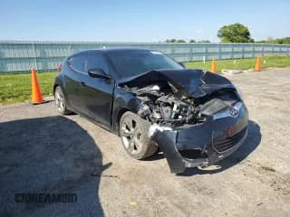 ✅ 2013 Hyundai Veloster w/Gray Int • VIN: KMHTC6AD2DU093803 • Lot: 55479614. Wystawiony na Copart z przebiegiem 150 442 mil. Bezpłatny archiwum sprzedaży aukcyjnych z USA i szczegółowy raport historii pojazdu na DreamBid. Zdjęcie 4.