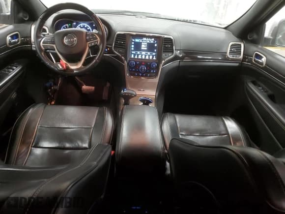 ✅ 2015 Jeep Grand Cherokee Overland • VIN: 1C4RJFCM8FC815544 • Lot: 80519904. Listed on Copart with 132,490 mi. Free auction sales archive from the USA and detailed vehicle history report at DreamBid. Image 8.