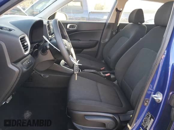 ✅ 2021 Hyundai Venue SE • VIN: KMHRB8A3XMU066316 • Лот: 80765954. Размещён на Copart с пробегом 57 257 миль миль. Получите бесплатный доступ к архиву аукционных продаж из США и посмотрите подробный отчёт об истории автомобиля на DreamBid. Изображение 7.