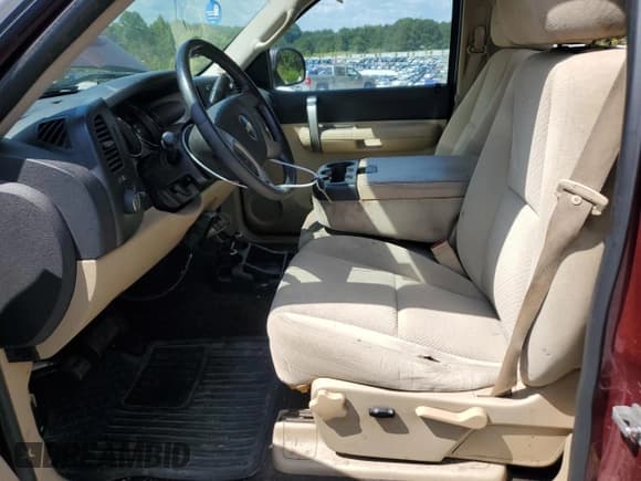 ✅ 2008 Chevrolet Silverado 1500 Work Truck • VIN: 1GCEC14088Z250865 • Lot: 72437884. Listed on Copart with 137,030 mi. Free auction sales archive from the USA and detailed vehicle history report at DreamBid. Image 7.