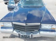 ✅ 1991 Cadillac Brougham • VIN: 1G6DW54E6MR725173 • Лот: 42797046. Опубликован ранее на IAAI с пробегом Не указан. Бесплатный доступ к архиву аукционных продаж из США и подробный отчёт об истории автомобиля на DreamBid. Изображение 10.