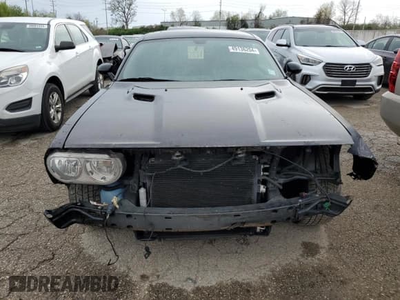 ✅ 2010 Dodge Challenger R/T Classic • VIN: 2B3CJ5DTXAH200412 • Lot: 49136204. Wystawiony na Copart z przebiegiem 121 063 mil. Bezpłatny archiwum sprzedaży aukcyjnych z USA i szczegółowy raport historii pojazdu na DreamBid. Zdjęcie 5.