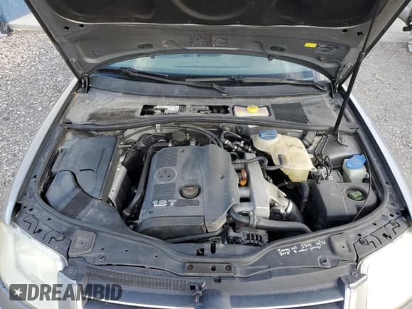 ✅ 2004 Volkswagen Passat GLS • VIN: WVWPD63B84P200382 • Lot: 71932095. Listed on Copart with 253,626 mi. Free auction sales archive from the USA and detailed vehicle history report at DreamBid. Image 11.