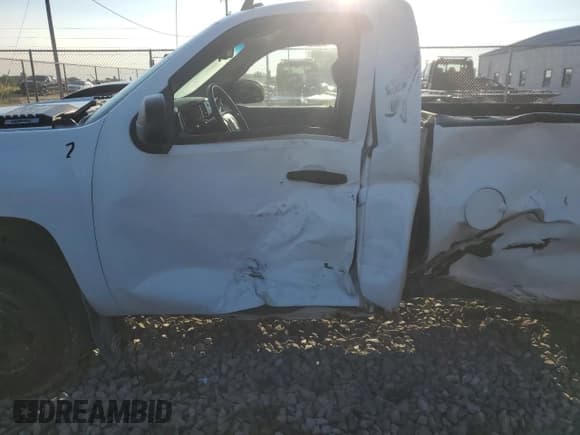 ✅ 2007 Chevrolet Silverado 2500HD Work Truck • VIN: 1GCHC24K67E539771 • Lot: 71622395. Wystawiony na Copart z przebiegiem 160 011 mil. Bezpłatny archiwum sprzedaży aukcyjnych z USA i szczegółowy raport historii pojazdu na DreamBid. Zdjęcie 7.