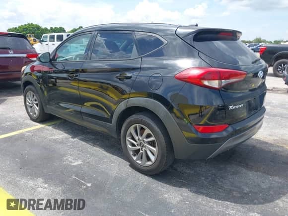 2016 Hyundai Tucson Limited z VIN KM8J33A23GU021906, wystawiony jako IAAI lot #42882911 z przebiegiem 134 985 mil mil oraz . Historia ofert i sprzedaży dostępna na DreamBid. Obrazek 3.