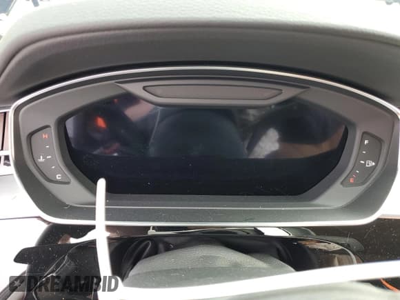 ✅ 2021 Audi A8 • VIN: WAU8DAF87MN025767 • Lot: 39482913. Wystawiony na Copart z przebiegiem Nie podano. Bezpłatny archiwum sprzedaży aukcyjnych z USA i szczegółowy raport historii pojazdu na DreamBid. Zdjęcie 9.