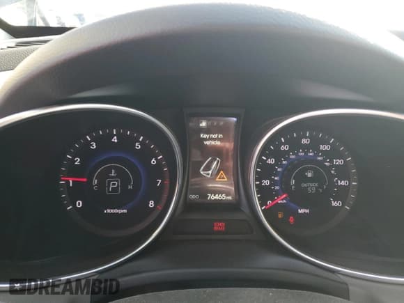 ✅ 2015 Hyundai Santa Fe • VIN: 5XYZU3LB6FG236942 • Лот: 78319703. Опубликован ранее на Copart с пробегом 76 465 миль. Бесплатный доступ к архиву аукционных продаж из США и подробный отчёт об истории автомобиля на DreamBid. Изображение 9.