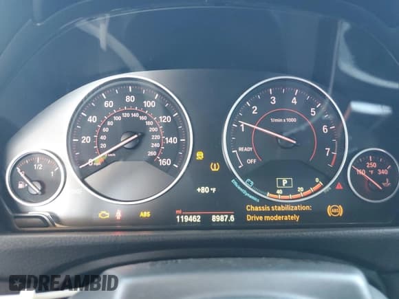 ✅ 2016 BMW 4 Series 435i • VIN: WBA3T3C5XG5A41858 • Lot: 46425025. Wystawiony na Copart z przebiegiem 119 462 mil. Bezpłatny archiwum sprzedaży aukcyjnych z USA i szczegółowy raport historii pojazdu na DreamBid. Zdjęcie 9.