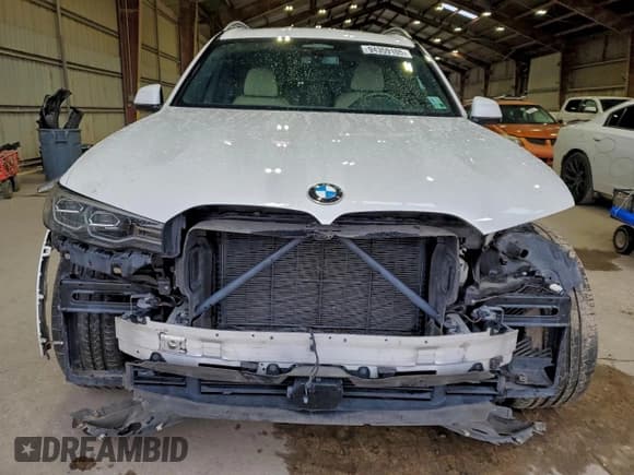 ✅ 2021 BMW X7 xDrive40i • VIN: 5UXCW2C02M9E34796 • Lot: 94359105. Listed on Copart with 390 mi. Free auction sales archive from the USA and detailed vehicle history report at DreamBid. Image 5.