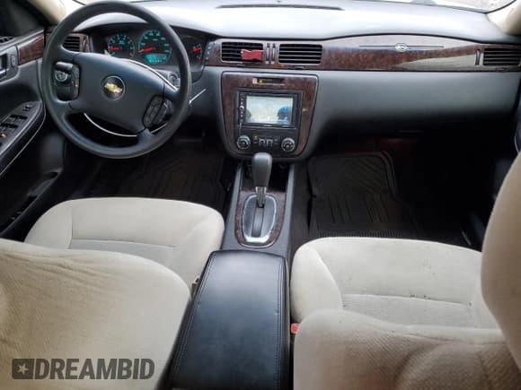 ✅ 2016 Chevrolet Impala LT • VIN: 2G1WB5E36G1108229 • Лот: 92852525. Опубликован ранее на Copart с пробегом 156 601 миль. Бесплатный доступ к архиву аукционных продаж из США и подробный отчёт об истории автомобиля на DreamBid. Изображение 8.