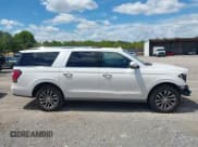 ✅ 2018 Ford Expedition Max Limited • VIN: 1FMJK2AT4JEA00733 • Lot: 43069539. Wystawiony na IAAI z przebiegiem 177 523 mil. Bezpłatny archiwum sprzedaży aukcyjnych z USA i szczegółowy raport historii pojazdu na DreamBid. Zdjęcie 13.