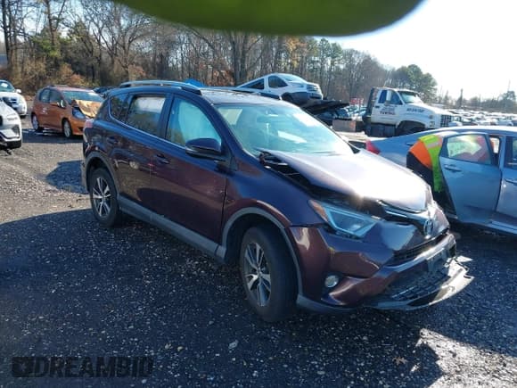 ✅ 2016 Toyota RAV4 XLE • VIN: 2T3RFREV8GW514487 • Лот: 43818285. Опубликован ранее на IAAI с пробегом 68 328 миль. Бесплатный доступ к архиву аукционных продаж из США и подробный отчёт об истории автомобиля на DreamBid. Изображение 1.