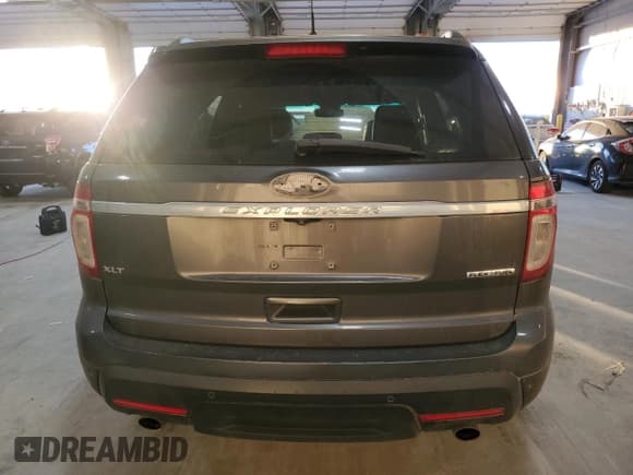 ✅ 2015 Ford Explorer XLT • VIN: 1FM5K7D83FGB10769 • Lot: 91421565. Wystawiony na Copart z przebiegiem 177 692 mil. Bezpłatny archiwum sprzedaży aukcyjnych z USA i szczegółowy raport historii pojazdu na DreamBid. Zdjęcie 6.