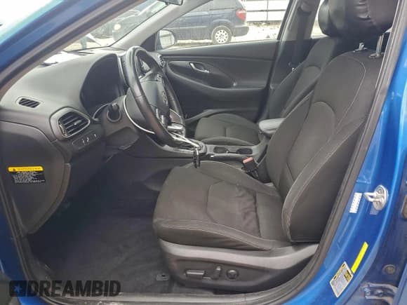 ✅ 2018 Hyundai Elantra • VIN: KMHH35LE7JU011579 • Lot: 93608345. Listed on Copart with 87,827 mi. Free auction sales archive from the USA and detailed vehicle history report at DreamBid. Image 7.