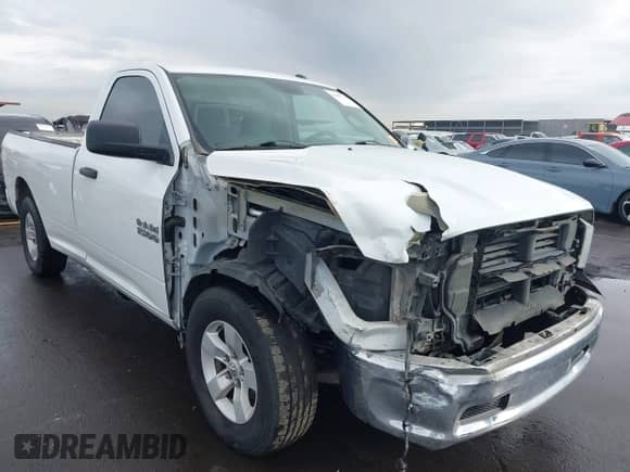 2016 Ram 1500 Tradesman with VIN 3C6JR6DG4GG171903, listed as a IAAI auction lot 41417714 with 232,270 mi miles and . Bid and sale history available at DreamBid. Image 6.