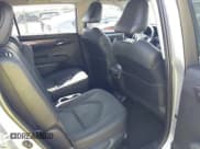 ✅ 2021 Toyota Highlander Hybrid Limited • VIN: 5TDYARAH6MS006400 • Lot: 42391106. Listed on IAAI with 115,556 mi. Free auction sales archive from the USA and detailed vehicle history report at DreamBid. Image 8.