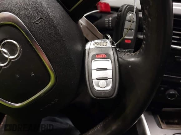 ✅ 2012 Audi A4 Premium Plus • VIN: WAUFFAFL7CN015017 • Lot: 43787122. Listed on IAAI with 95,550 mi. Free auction sales archive from the USA and detailed vehicle history report at DreamBid. Image 11.