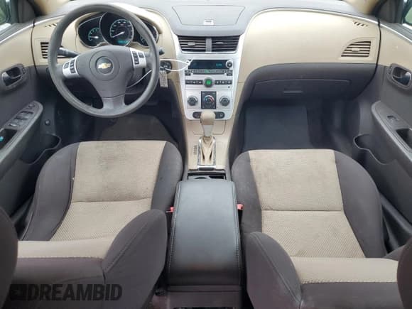 ✅ 2011 Chevrolet Malibu 1LS • VIN: 1G1ZB5E16BF360706 • Lot: 81413444. Listed on Copart with 135,830 mi. Free auction sales archive from the USA and detailed vehicle history report at DreamBid. Image 8.