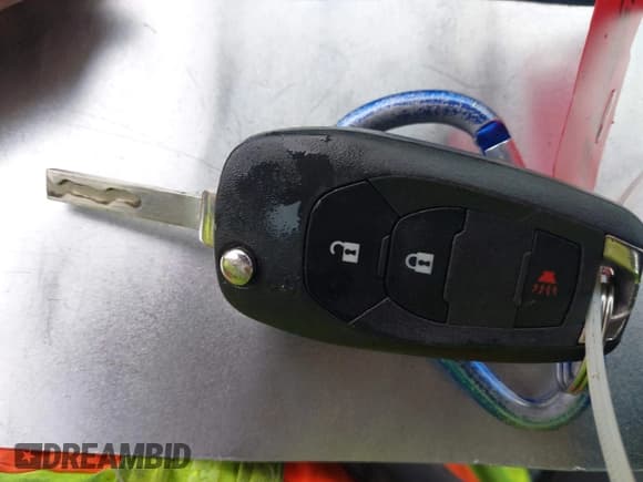 ✅ 2020 Chevrolet Trax LS • VIN: 3GNCJKSB9LL159716 • Lot: 43704981. Wystawiony na IAAI z przebiegiem 84 930 mil. Bezpłatny archiwum sprzedaży aukcyjnych z USA i szczegółowy raport historii pojazdu na DreamBid. Zdjęcie 11.