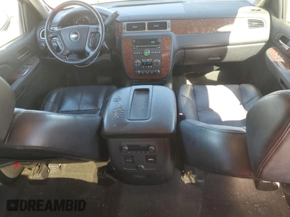 ✅ 2007 Chevrolet Avalanche 2LT • VIN: 3GNFK12307G157638 • Lot: 93186075. Listed on Copart with 238,051 mi. Free auction sales archive from the USA and detailed vehicle history report at DreamBid. Image 8.