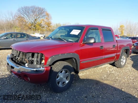 ✅ 2004 GMC Sierra 1500 SLE • VIN: 2GTEK13T641382444 • Lot: 43643805. Wystawiony na IAAI z przebiegiem 181 660 mil. Bezpłatny archiwum sprzedaży aukcyjnych z USA i szczegółowy raport historii pojazdu na DreamBid. Zdjęcie 2.