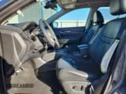 ✅ 2017 Nissan Rogue SL • VIN: 5N1AT2MV2HC772762 • Lot: 90640395. Listed on Copart with 142,961 mi. Free auction sales archive from the USA and detailed vehicle history report at DreamBid. Image 7.