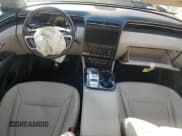 ✅ 2024 Hyundai Tucson Limited • VIN: KM8JECD10RU168801 • Lot: 70385395. Wystawiony na Copart z przebiegiem 24 690 mil. Bezpłatny archiwum sprzedaży aukcyjnych z USA i szczegółowy raport historii pojazdu na DreamBid. Zdjęcie 8.