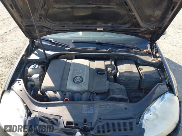 ✅ 2008 Volkswagen Rabbit S • VIN: WVWCA71KX8W048455 • Lot: 40578682. Listed on IAAI with 153,702 mi. Free auction sales archive from the USA and detailed vehicle history report at DreamBid. Image 10.