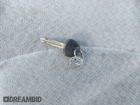 ✅ 2006 Hyundai Santa Fe GLS • VIN: KM8SC73D16U104176 • Лот: 43419641. Опубликован ранее на IAAI с пробегом Не указан. Бесплатный доступ к архиву аукционных продаж из США и подробный отчёт об истории автомобиля на DreamBid. Изображение 11.