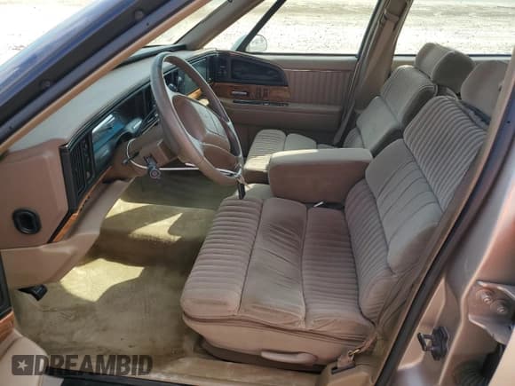 ✅ 1994 Buick Park Avenue • VIN: 1G4CW52L6R1609922 • Lot: 79265094. Listed on Copart with 1,186,531 mi. Free auction sales archive from the USA and detailed vehicle history report at DreamBid. Image 7.