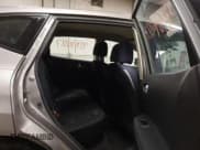 ✅ 2008 Nissan Rogue SL • VIN: JN8AS58V68W141311 • Lot: 43840227. Wystawiony na IAAI z przebiegiem 165 156 mil. Bezpłatny archiwum sprzedaży aukcyjnych z USA i szczegółowy raport historii pojazdu na DreamBid. Zdjęcie 8.