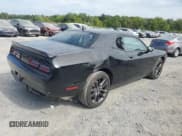 ✅ 2023 Dodge Challenger SXT • VIN: 2C3CDZGG9PH634779 • Lot: 69059214. Wystawiony na Copart z przebiegiem 15 421 mil. Bezpłatny archiwum sprzedaży aukcyjnych z USA i szczegółowy raport historii pojazdu na DreamBid. Zdjęcie 3.