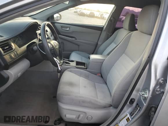 2015 Toyota Camry SE с VIN 4T1BF1FK2FU935782, выставлен на аукционе Copart как лот 84227795 с пробегом 114 003 миль миль и Списание • Salvage title. История ставок и продаж доступна на DreamBid. Изображение 7.