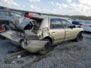 ✅ 2000 Ford Crown Victoria Police Interceptor • VIN: 2FAFP71W8YX115496 • Лот: 51786615. Опубликован ранее на Copart с пробегом 182 361 миль. Бесплатный доступ к архиву аукционных продаж из США и подробный отчёт об истории автомобиля на DreamBid. Изображение 3.