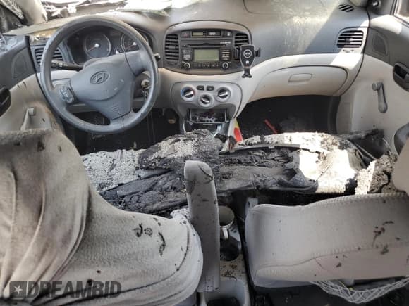 ✅ 2009 Hyundai Accent Auto GLS • VIN: KMHCN46C79U312695 • Лот: 65011765. Опубликован ранее на Copart с пробегом Не указан. Бесплатный доступ к архиву аукционных продаж из США и подробный отчёт об истории автомобиля на DreamBid. Изображение 8.