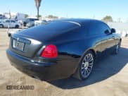 ✅ 2016 Rolls-Royce Wraith • VIN: SCA665C51GUX85992 • Lot: 41344751. Wystawiony na IAAI z przebiegiem 42 675 mil. Bezpłatny archiwum sprzedaży aukcyjnych z USA i szczegółowy raport historii pojazdu na DreamBid. Zdjęcie 4.