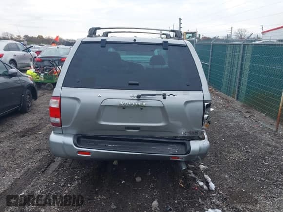 ✅ 2001 Nissan Pathfinder LE • VIN: JN8DR09Y51W607613 • Lot: 43617902. Listed on IAAI with 207,278 mi. Free auction sales archive from the USA and detailed vehicle history report at DreamBid. Image 16.